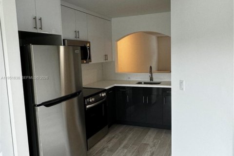 Condo in Homestead, Florida, 2 bedrooms № 2006295 - photo 7