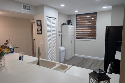 Casa en venta en Bradenton, Florida, 3 dormitorios, 136.38 m2 № 2151808 - foto 5