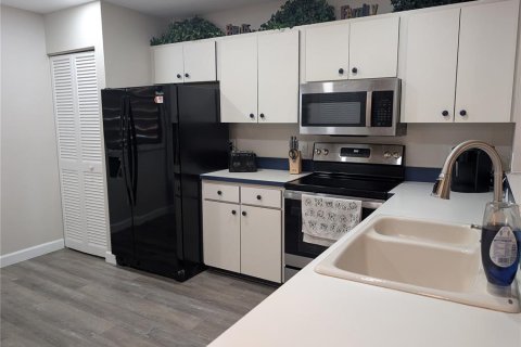 Casa en venta en Bradenton, Florida, 3 dormitorios, 136.38 m2 № 2151808 - foto 4