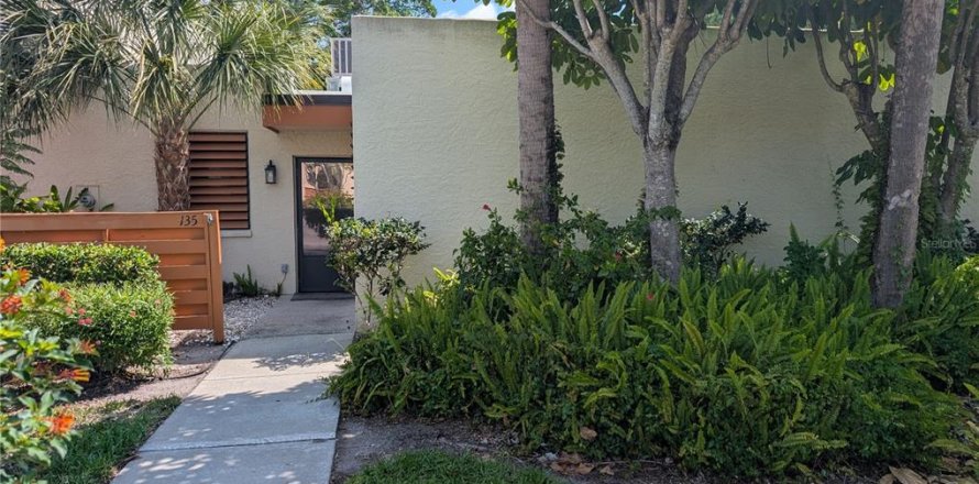 Casa en Bradenton, Florida 3 dormitorios, 136.38 m2 № 2151808