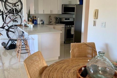 Copropriété à louer à Miami Beach, Floride: 1 chambre, 81.38 m2 № 1997899 - photo 7