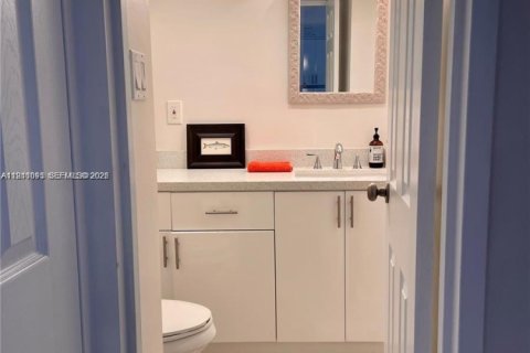Copropriété à louer à Miami Beach, Floride: 1 chambre, 81.38 m2 № 1997899 - photo 8