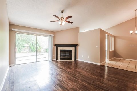 Villa ou maison à vendre à Apopka, Floride: 3 chambres, 136.38 m2 № 2102491 - photo 4
