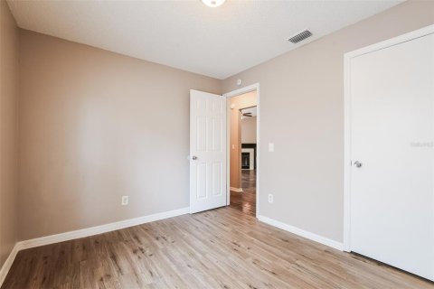 Villa ou maison à vendre à Apopka, Floride: 3 chambres, 136.38 m2 № 2102491 - photo 14