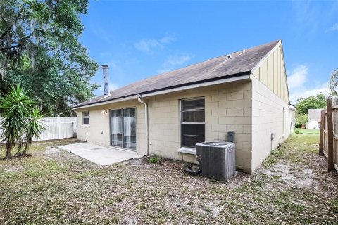 Villa ou maison à vendre à Apopka, Floride: 3 chambres, 136.38 m2 № 2102491 - photo 16