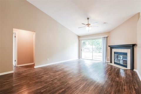 Villa ou maison à vendre à Apopka, Floride: 3 chambres, 136.38 m2 № 2102491 - photo 3