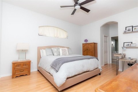Casa en venta en New Port Richey, Florida, 3 dormitorios, 151.34 m2 № 1900034 - foto 13