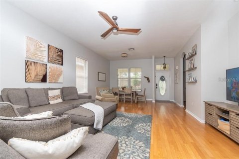 Casa en venta en New Port Richey, Florida, 3 dormitorios, 151.34 m2 № 1900034 - foto 4