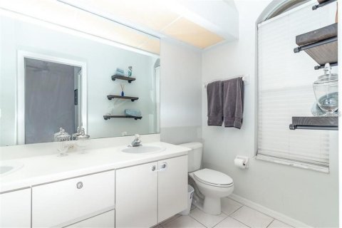 Casa en venta en New Port Richey, Florida, 3 dormitorios, 151.34 m2 № 1900034 - foto 14