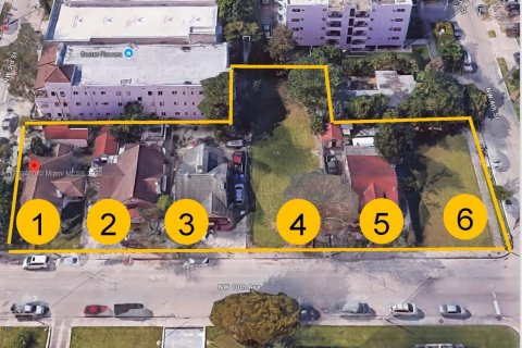 Land in Miami, Florida № 1863265 - photo 1