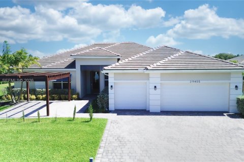 Casa en venta en Homestead, Florida, 4 dormitorios, 286.6 m2 № 2054861 - foto 2