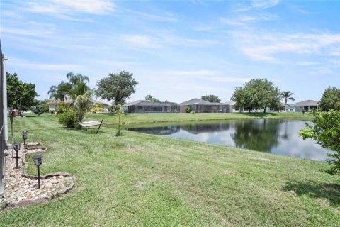 House in Lakeland, Florida 3 bedrooms, 163.32 sq.m. № 1919009 - photo 3