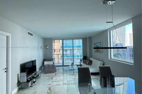 Condo in Miami, Florida, 2 bedrooms  № 1693033 - photo 10