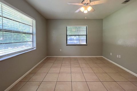 Apartamento en alquiler en Gainesville, Florida, 3 dormitorios, 94.48 m2 № 1901325 - foto 19