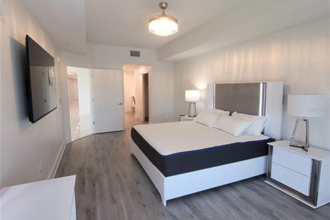 Condo in Clearwater, Florida, 4 bedrooms  № 2156511 - photo 20
