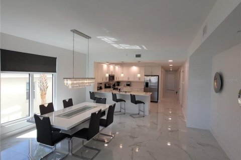 Condo in Clearwater, Florida, 4 bedrooms  № 2156511 - photo 4
