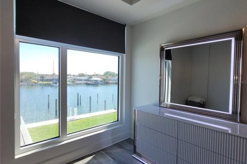 Condo in Clearwater, Florida, 4 bedrooms  № 2156511 - photo 19