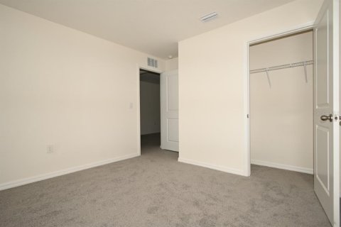 Casa en venta en Dade City, Florida, 3 dormitorios, 180.42 m2 № 2201023 - foto 17