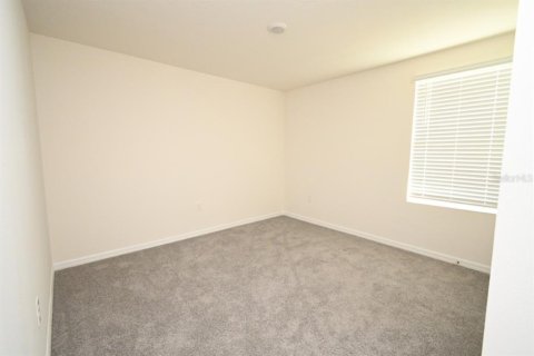 Casa en venta en Dade City, Florida, 3 dormitorios, 180.42 m2 № 2201023 - foto 13