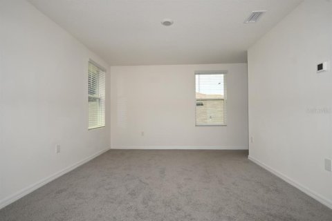 Casa en venta en Dade City, Florida, 3 dormitorios, 180.42 m2 № 2201023 - foto 12