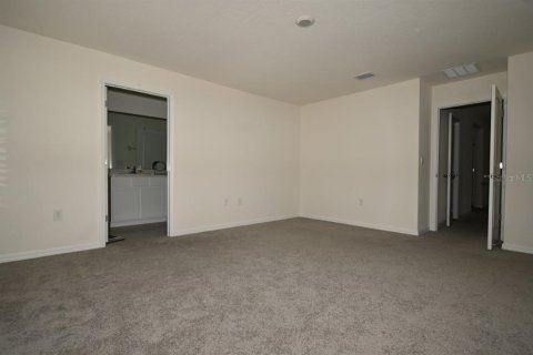 Casa en venta en Dade City, Florida, 3 dormitorios, 180.42 m2 № 2201023 - foto 19