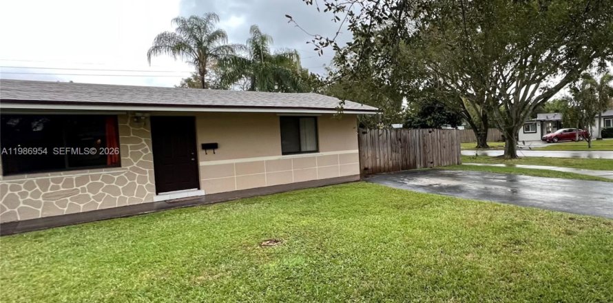 Casa en Cooper City, Florida 2 dormitorios, 90.39 m2 № 2044832