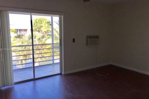 Copropriété à vendre à West Palm Beach, Floride: 1 chambre, 60.01 m2 № 1985619 - photo 8