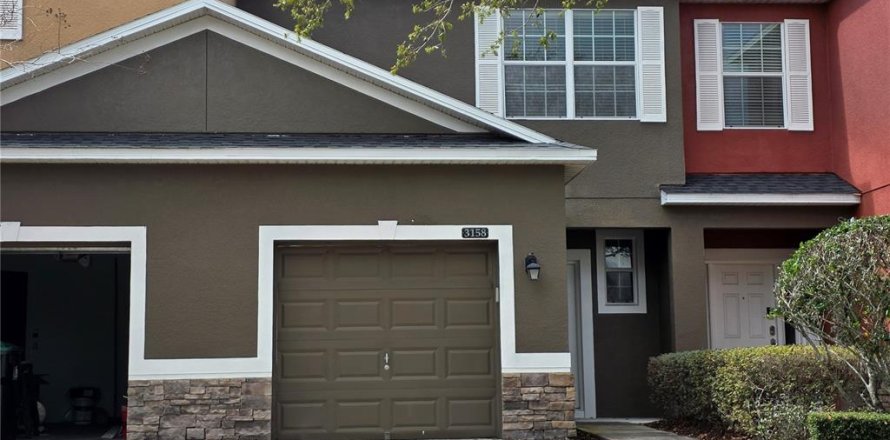 Townhouse in Orlando, Florida 2 bedrooms, 158.31 sq.m. № 2214782