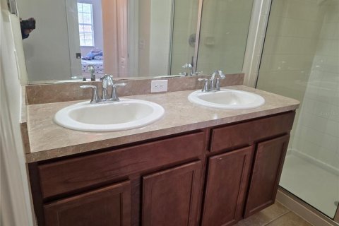 Townhouse in Orlando, Florida 2 bedrooms, 158.31 sq.m. № 2214782 - photo 16