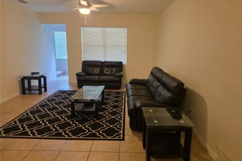 Townhouse in Orlando, Florida 2 bedrooms, 158.31 sq.m. № 2214782 - photo 4