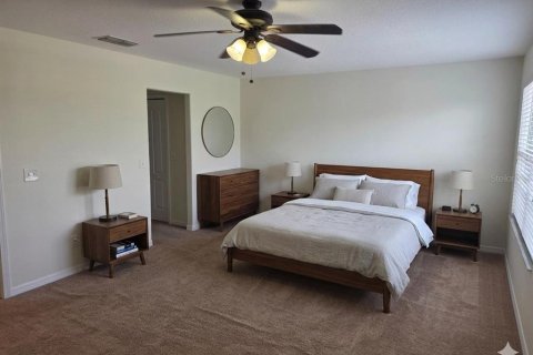 Townhouse in Orlando, Florida 2 bedrooms, 158.31 sq.m. № 2214782 - photo 11