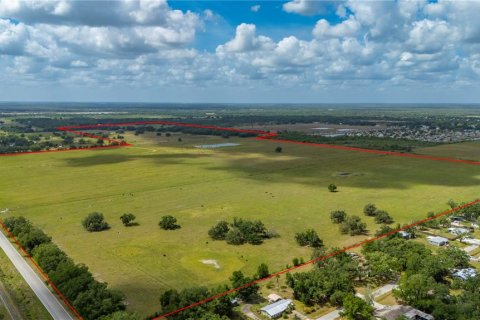 Land in Arcadia, Florida № 1755604 - photo 1