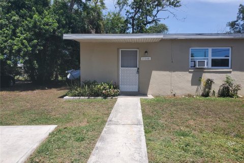 Apartment in Port Charlotte, Florida 2 bedrooms, 77.67 sq.m. № 1912364 - photo 1