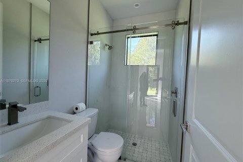 Villa ou maison à louer à Naples, Floride: 2 chambres № 2045963 - photo 4