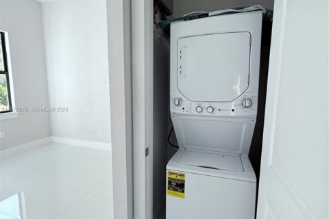 Villa ou maison à louer à Naples, Floride: 2 chambres № 2045963 - photo 8