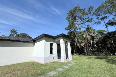 Villa ou maison à louer à Naples, Floride: 2 chambres № 2045963 - photo 19