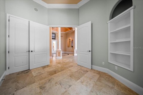 House in Ocala, Florida 4 bedrooms, 376.53 sq.m. № 2223334 - photo 9
