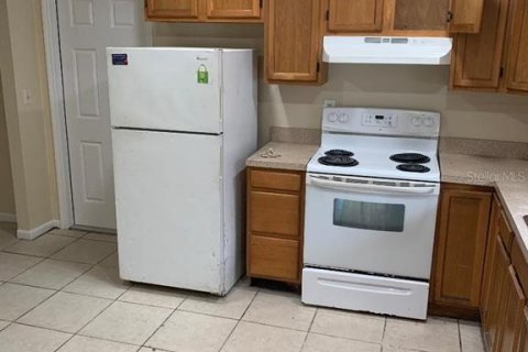 Appartement à louer à Lakeland, Floride: 2 chambres, 167.22 m2 № 1910256 - photo 3