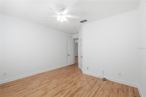 Villa ou maison à vendre à Kissimmee, Floride: 4 chambres, 222.5 m2 № 2149836 - photo 22