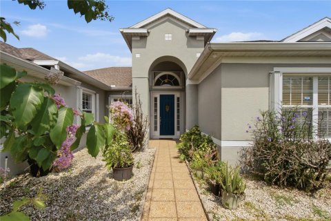 Villa ou maison à Kissimmee, Floride 4 chambres, 222.5 m2 № 2149836