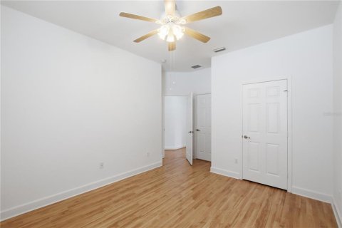 Villa ou maison à vendre à Kissimmee, Floride: 4 chambres, 222.5 m2 № 2149836 - photo 25