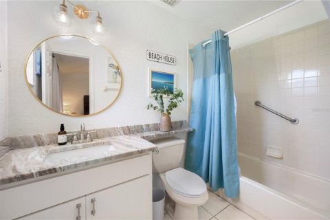 House in Lakeland, Florida 3 bedrooms, 138.61 sq.m. № 1910556 - photo 19