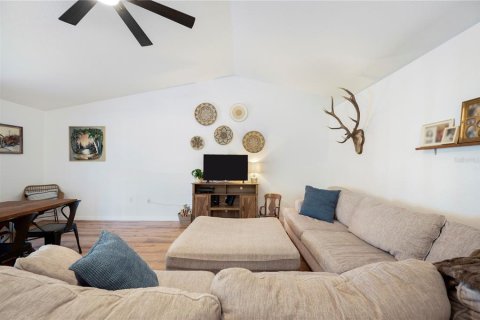 House in Lakeland, Florida 3 bedrooms, 138.61 sq.m. № 1910556 - photo 9