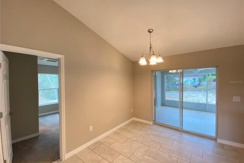 Villa ou maison à louer à Ocala, Floride: 3 chambres, 134.99 m2 № 2425773 - photo 6