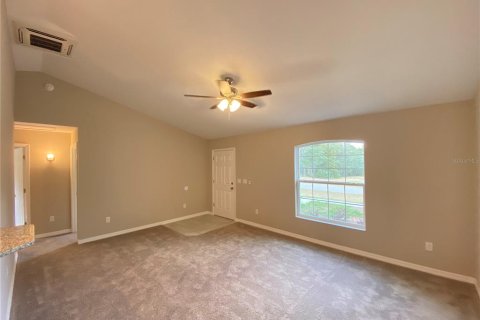 Villa ou maison à louer à Ocala, Floride: 3 chambres, 134.99 m2 № 2425773 - photo 3