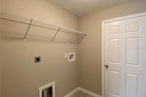 Villa ou maison à louer à Ocala, Floride: 3 chambres, 134.99 m2 № 2425773 - photo 22