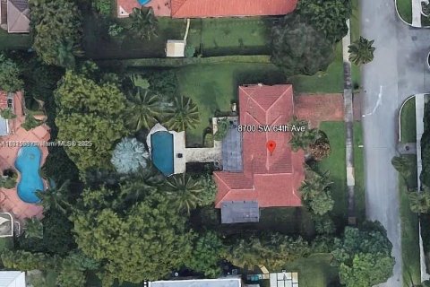 Снять в аренду виллу или дом в Пайнкрест, Флорида 3 спальни, 216.09м2, № 1975216 - фото 2