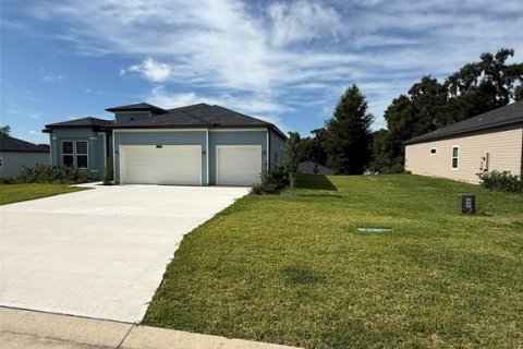 House in Dunnellon, Florida 4 bedrooms, 210.7 sq.m. № 1878049 - photo 3