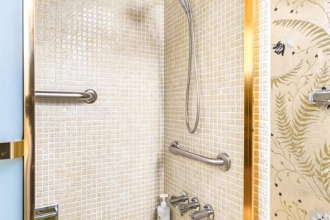 Купить кондоминиум в Уэст-Палм-Бич, Флорида 5 комнат, 82.5м2, № 2147042 - фото 30