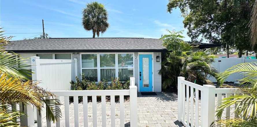 Apartment in Orlando, Florida 2 bedrooms, 76.83 sq.m. № 2237766
